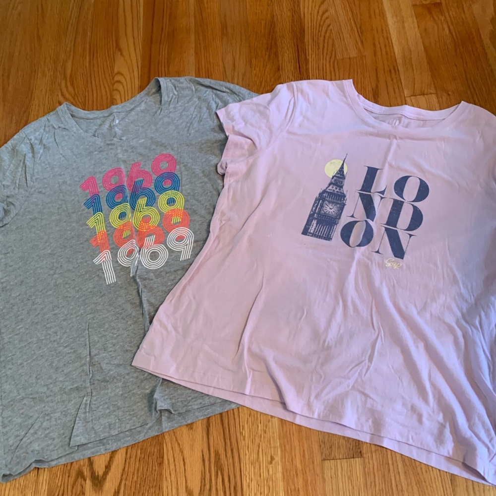 2 Gap T-Shirts for women size XL - Picture 6 of 6
